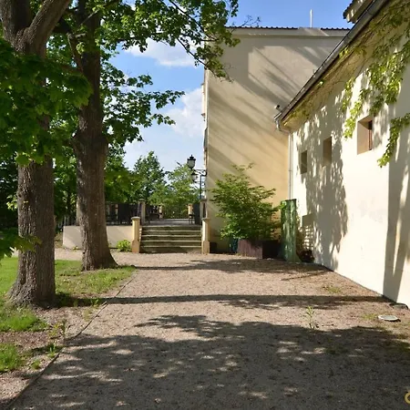 Hotel Zamek Trnova